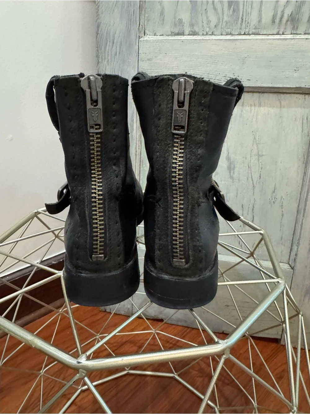 FRYE Women's Ankle Boots Vicky Artisan Back-Zip Size 9 Black Shoes